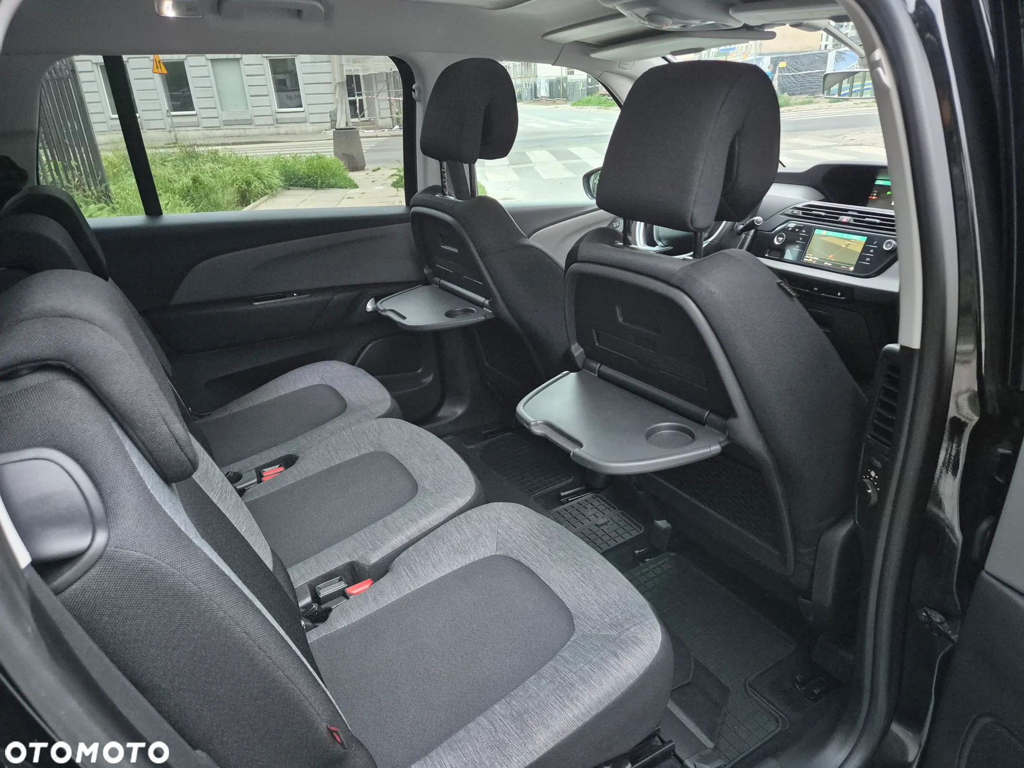 Citroën C4 SpaceTourer Grand BlueHDi 130 Stop&Start EAT8 SHINE - 31