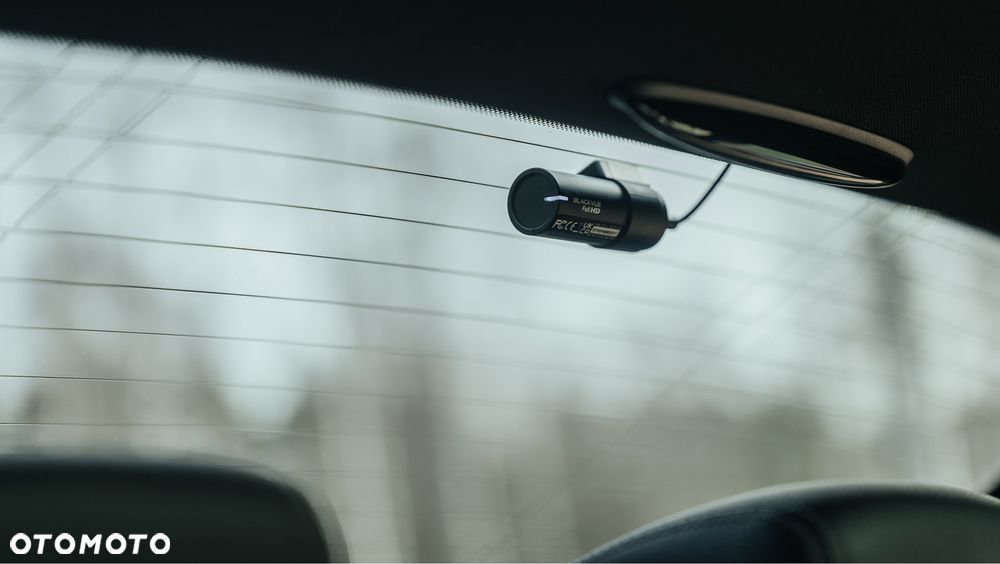 Mercedes-Benz Klasa C 180 7G-TRONIC AMG Line - 13