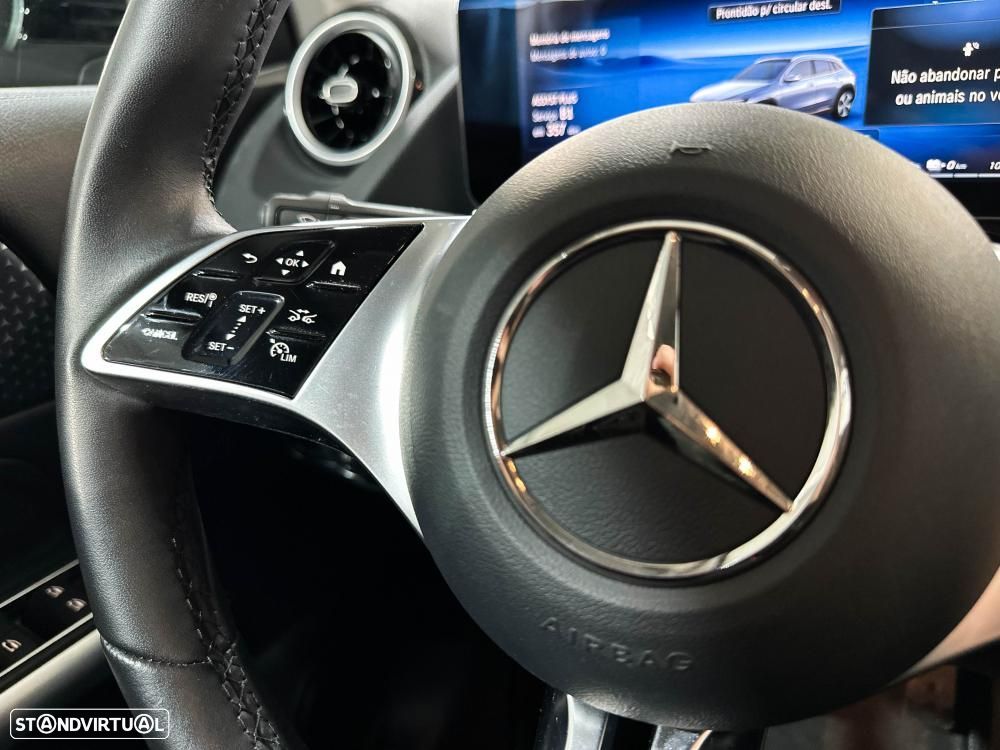 Mercedes-Benz GLA 250 e 8G-DCT Progressive - 40