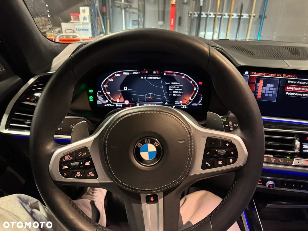 BMW X7 M50d sport - 27