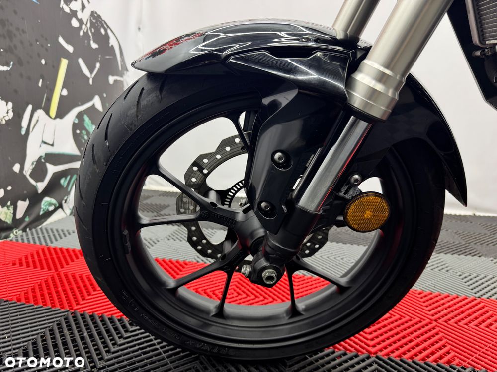 Honda CB - 9