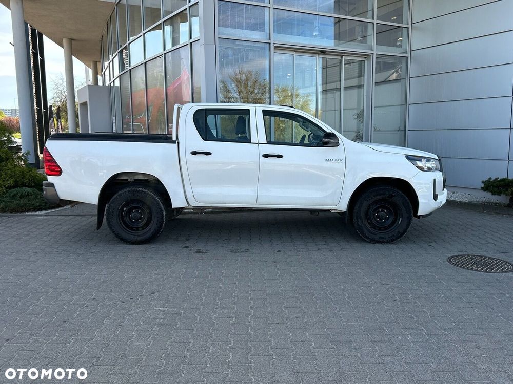 Toyota Hilux 2.4 D-4D Double Cab DLX 4x4 - 6