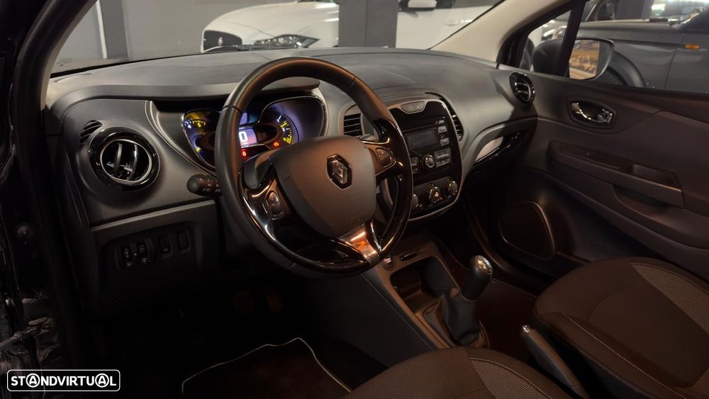 Renault Captur 1.5 dCi Sport - 10