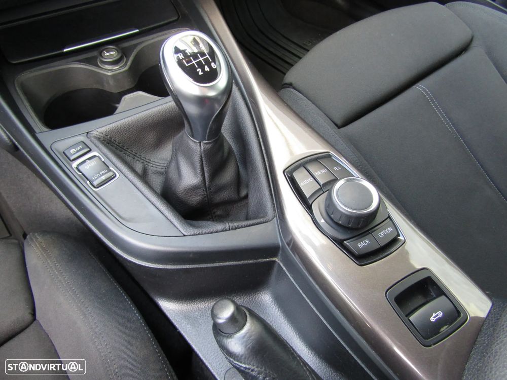 BMW 218 d Cabrio Line Sport - 14