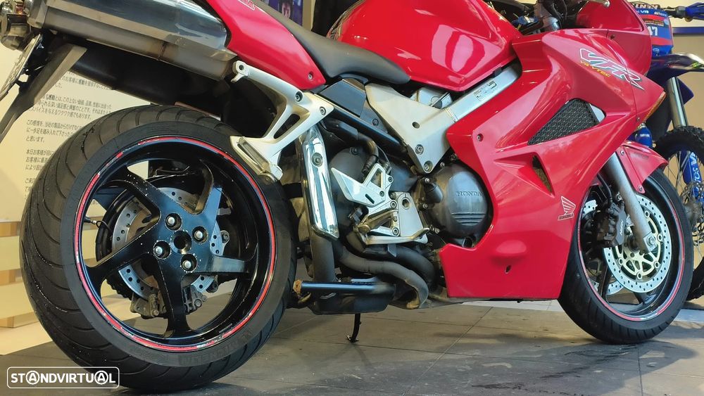 Honda VFR 800I - 7