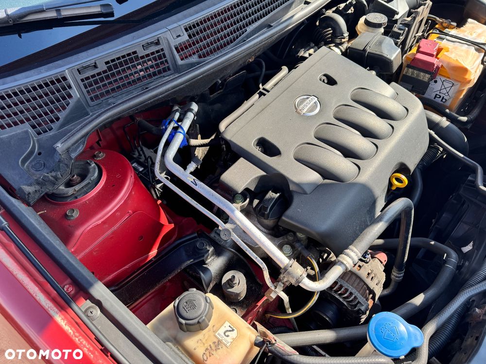 Nissan Qashqai 2.0 Lounge - 8