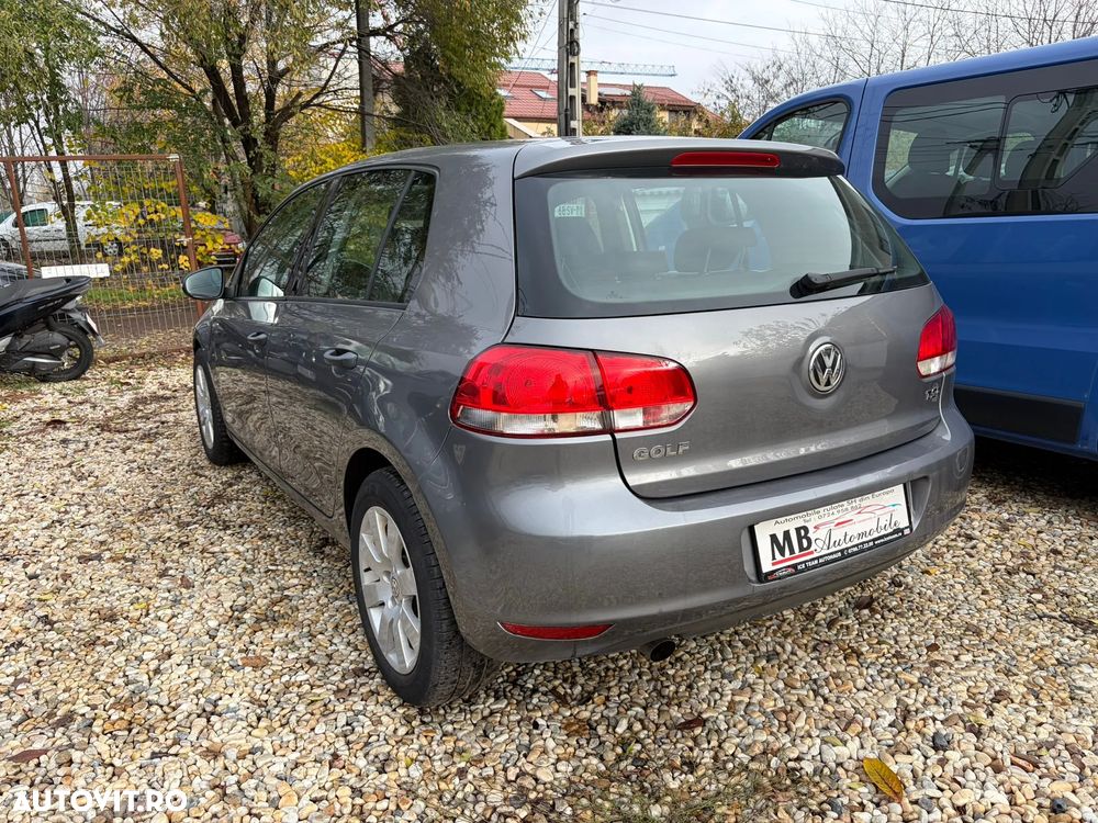 Volkswagen Golf 1.2 TSI Comfortline - 8