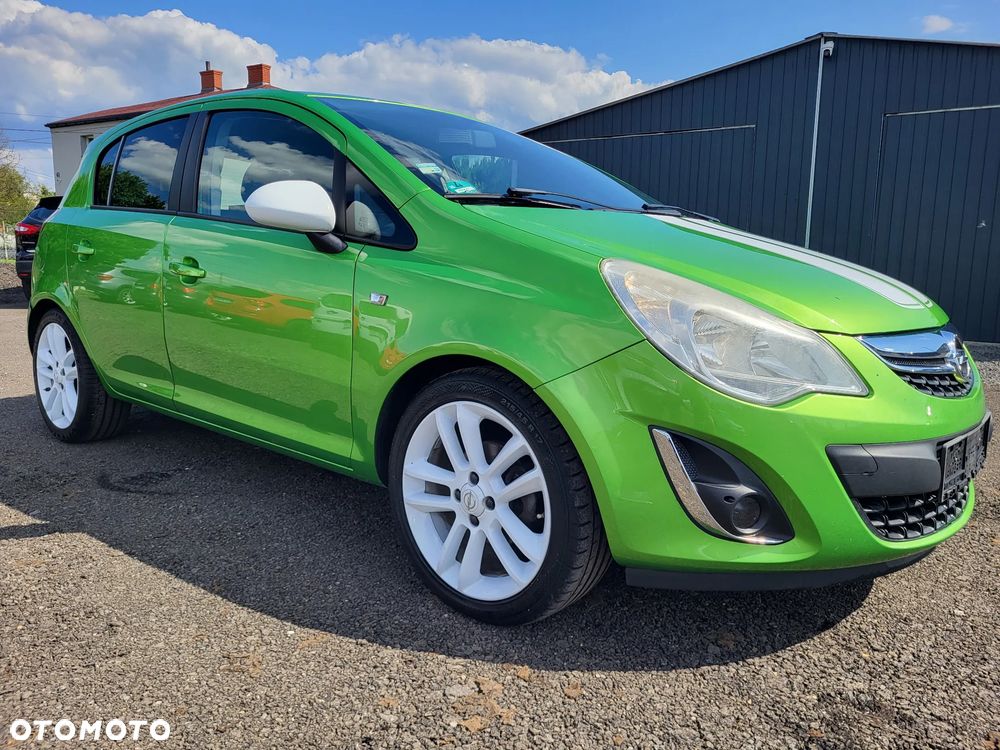 Opel Corsa 1.4 16V Color Edition - 2