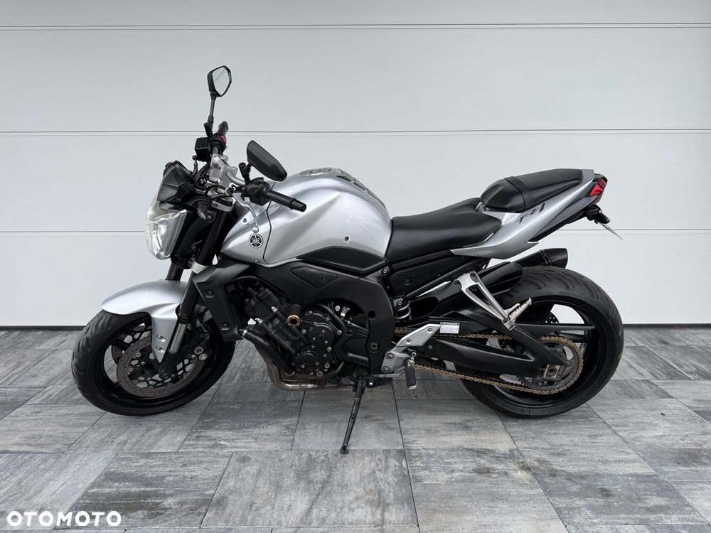 Yamaha FZ - 1