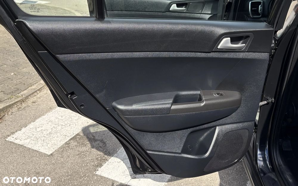 Kia Sportage 1.6 GDI L 2WD - 25