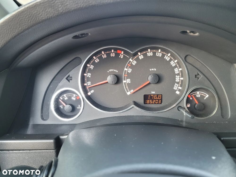 Opel Meriva 1.8 16V Cosmo - 24
