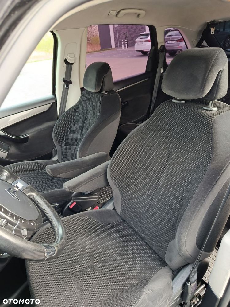 Citroën C4 Picasso 1.8 16V Advance - 6