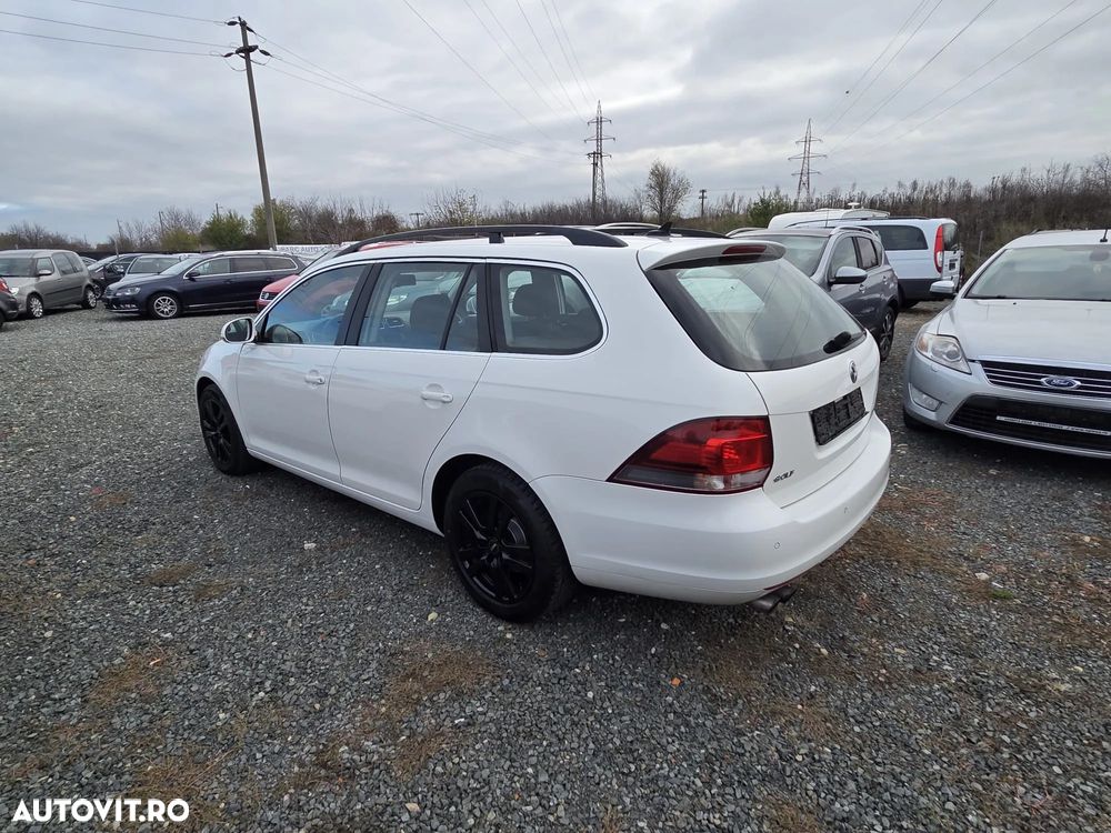 Volkswagen Golf 2.0 TDI DPF BlueMotion Technology Style - 4