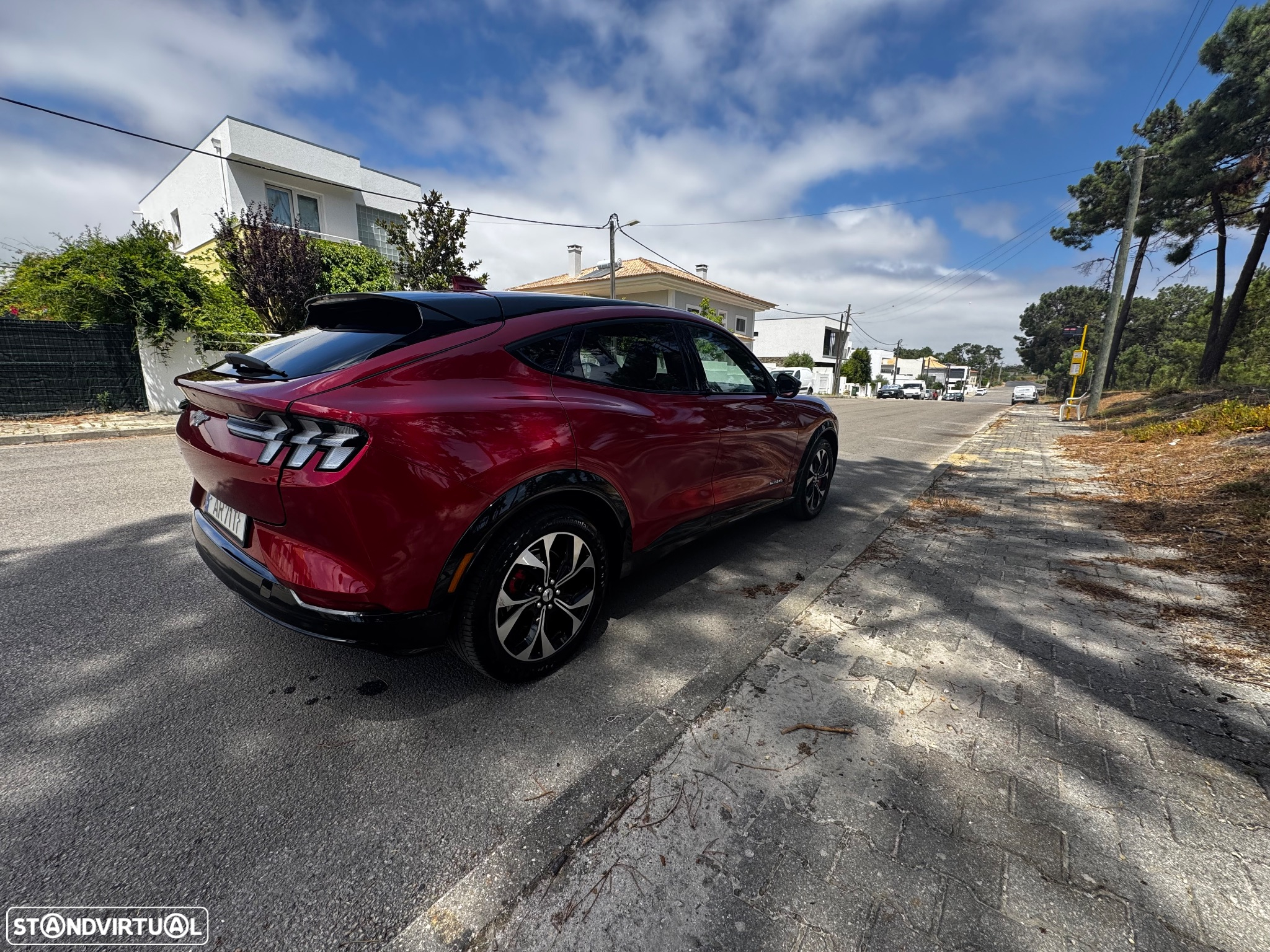Ford Mustang Mach-E 98.7 kWh Premium AWD - 14