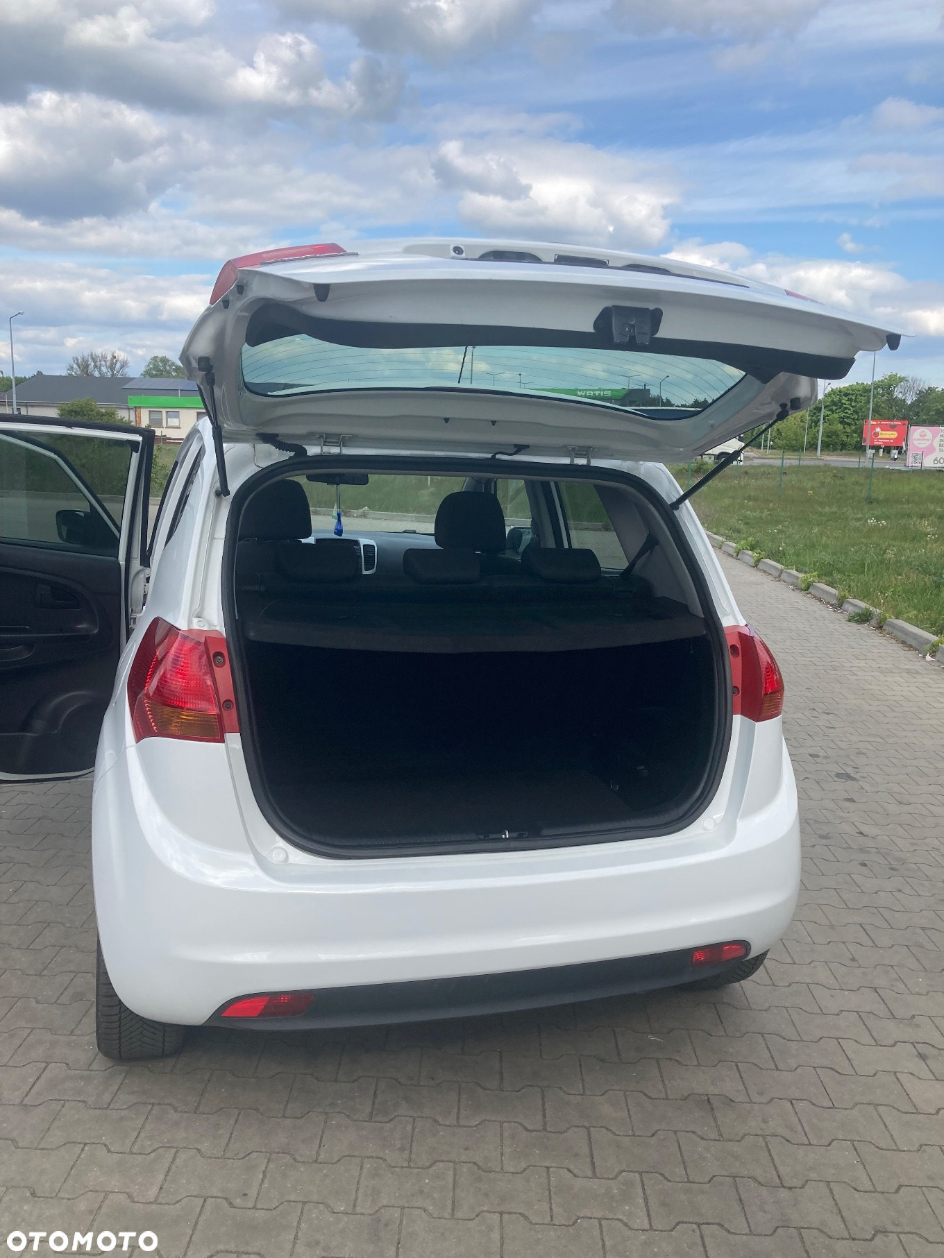Kia Venga 1.6 CRDi L - 7