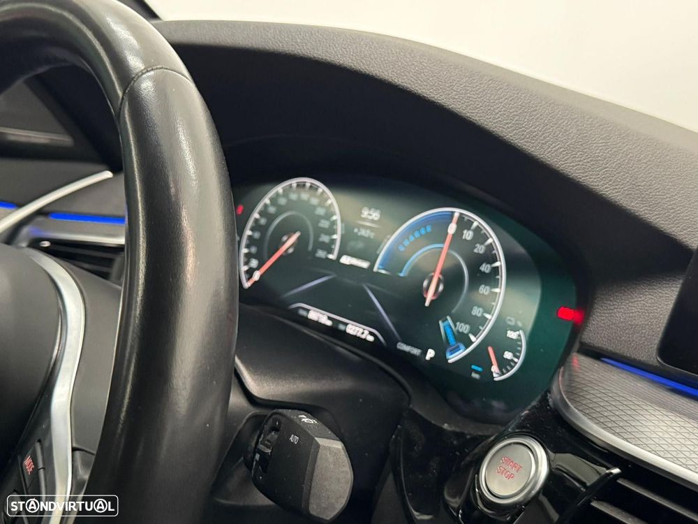 BMW 530 e iPerformance Pack M - 40