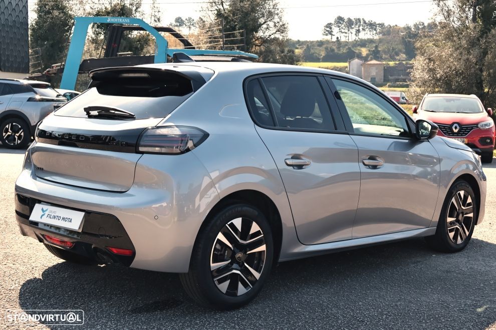 Peugeot 208 1.2 PureTech Allure - 3