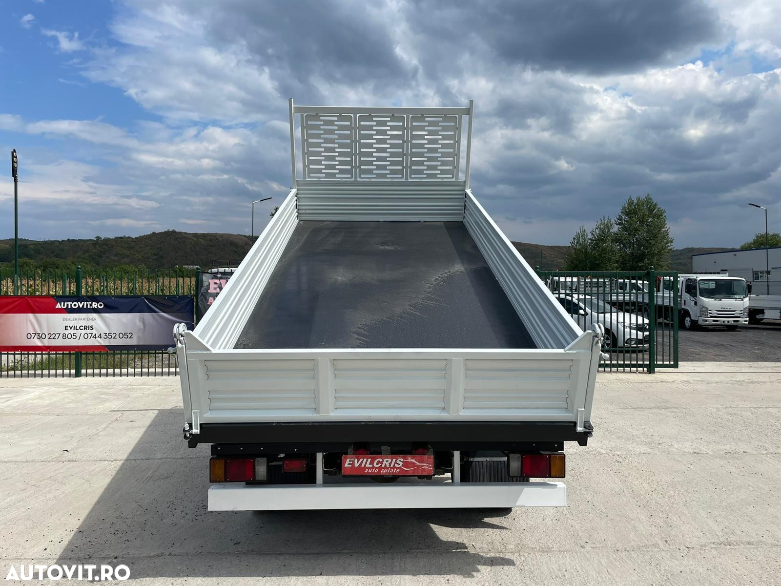 Isuzu N35 BASCULABIL 4.5 m - 11