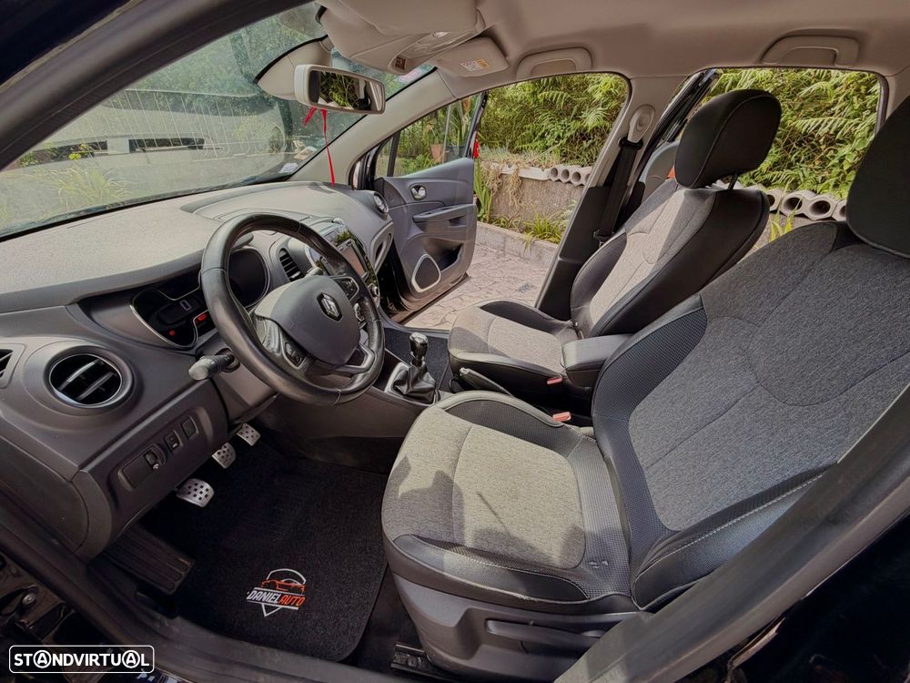 Renault Captur 1.2 TCe Exclusive - 17