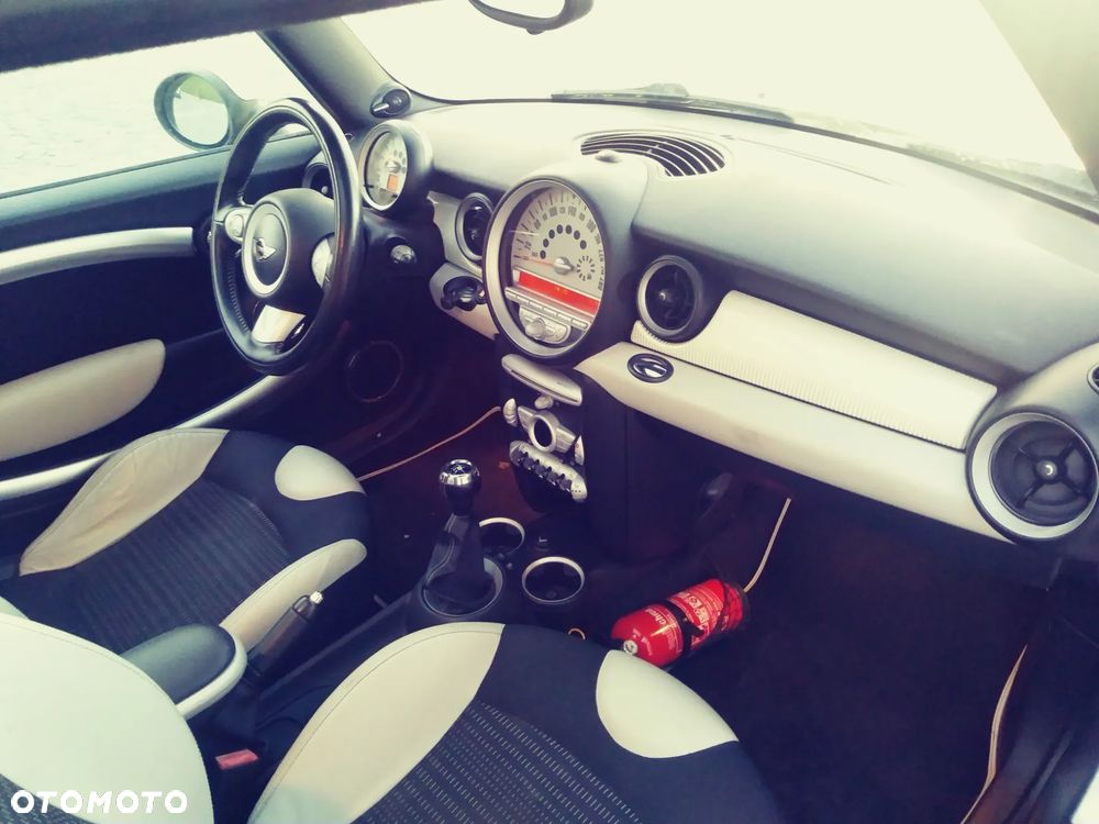 MINI Cooper S 50 Camden - 28