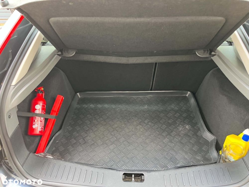 Ford Focus 1.8 TDCi FX Silver / Silver X - 8
