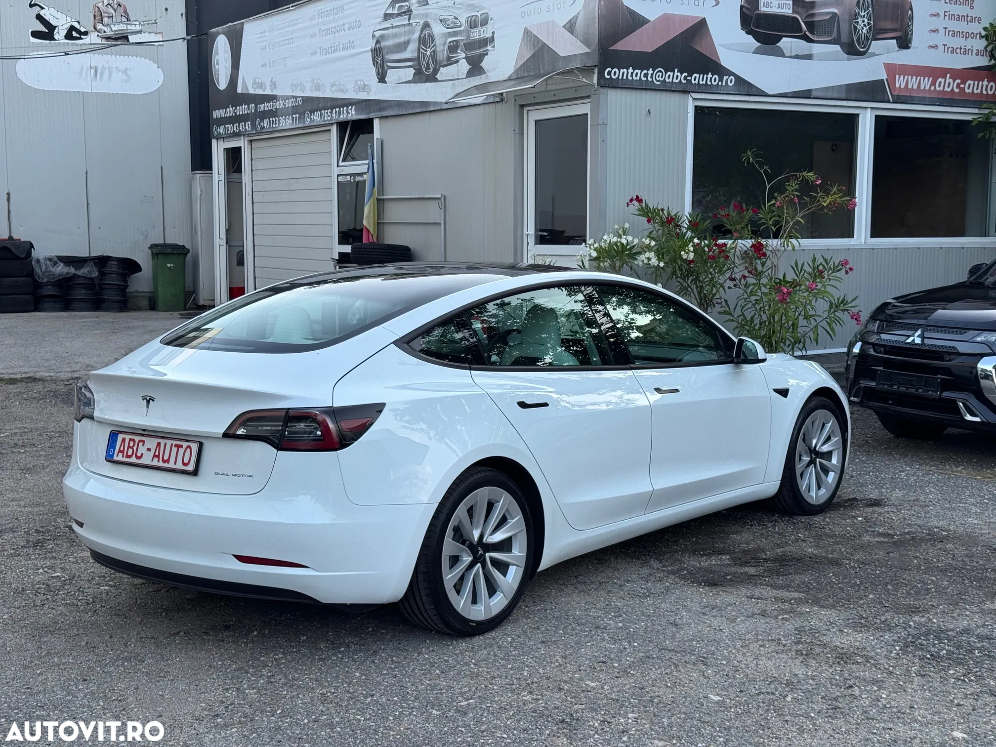 Tesla Model 3 Langstreckenbatterie Allradantrieb Dual Motor - 29