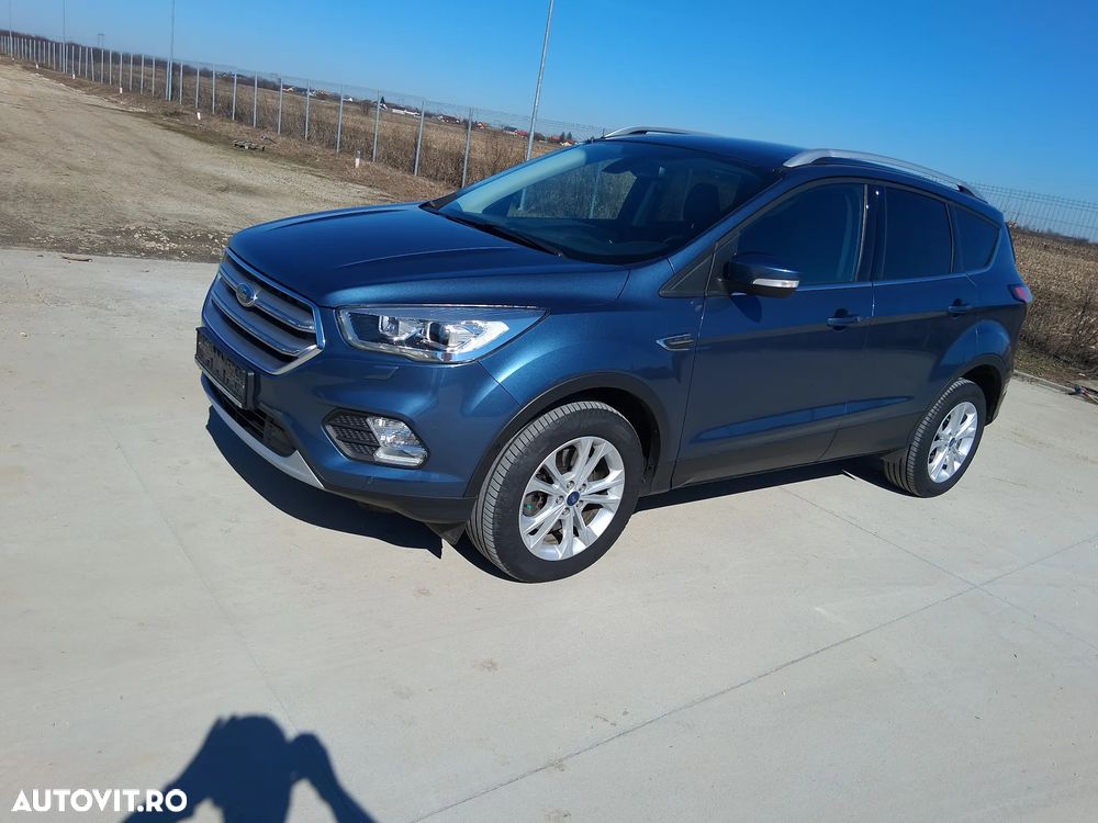 Ford Kuga 2.0 TDCi 4WD Powershift Titanium - 1