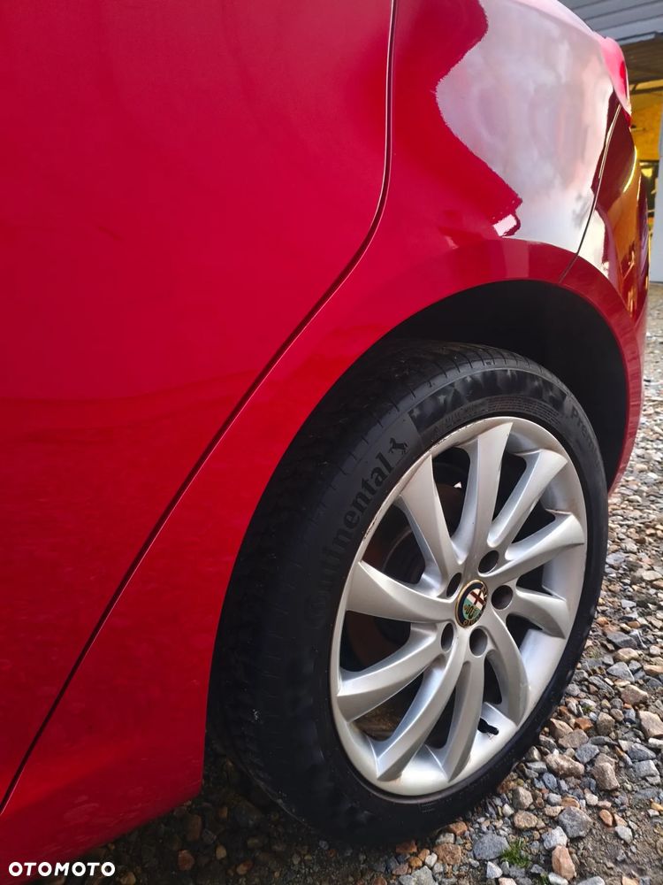 Alfa Romeo Giulietta 1.4 TB 16V Turismo - 18