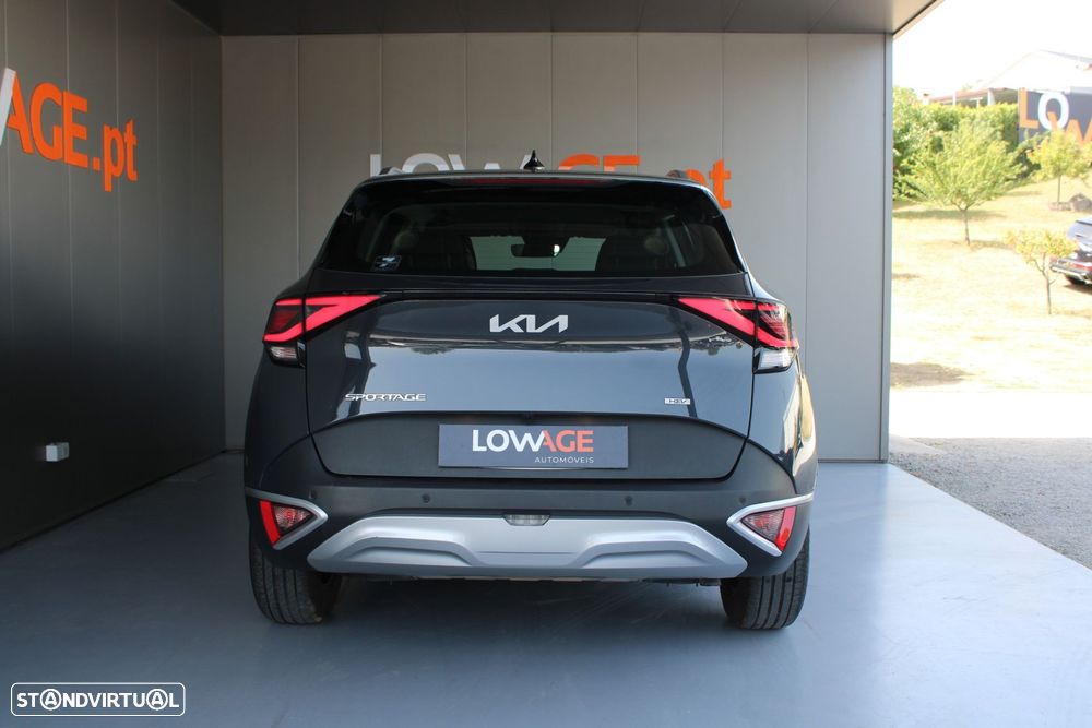 Kia Sportage 1.6 T-GDi HEV Tech - 11