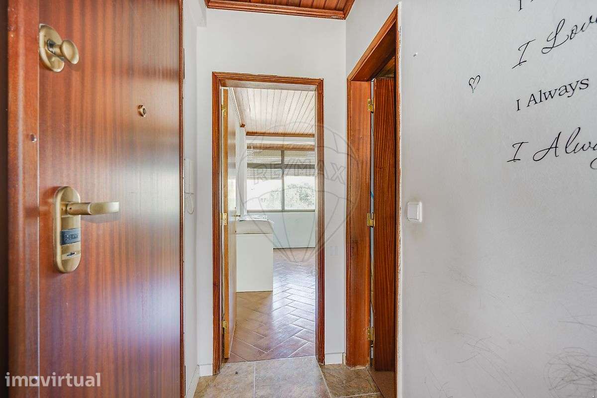 Apartamento T1 para venda - Grande imagem: 2/18