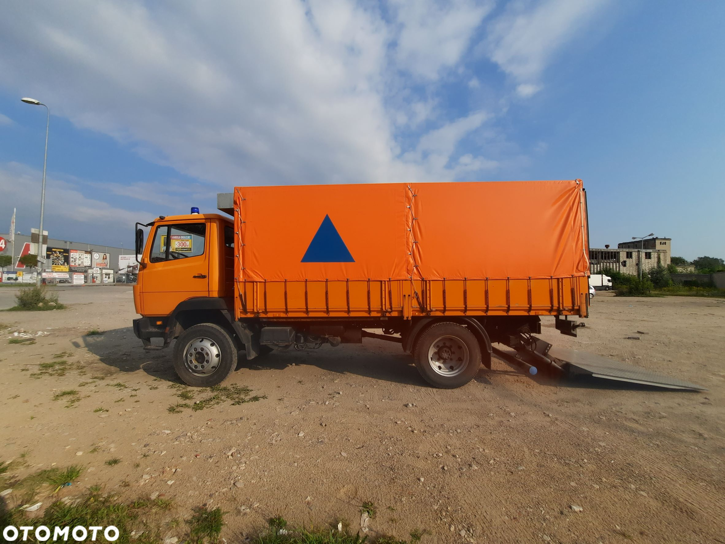 Mercedes-Benz 1114 AK 4X4 - 5