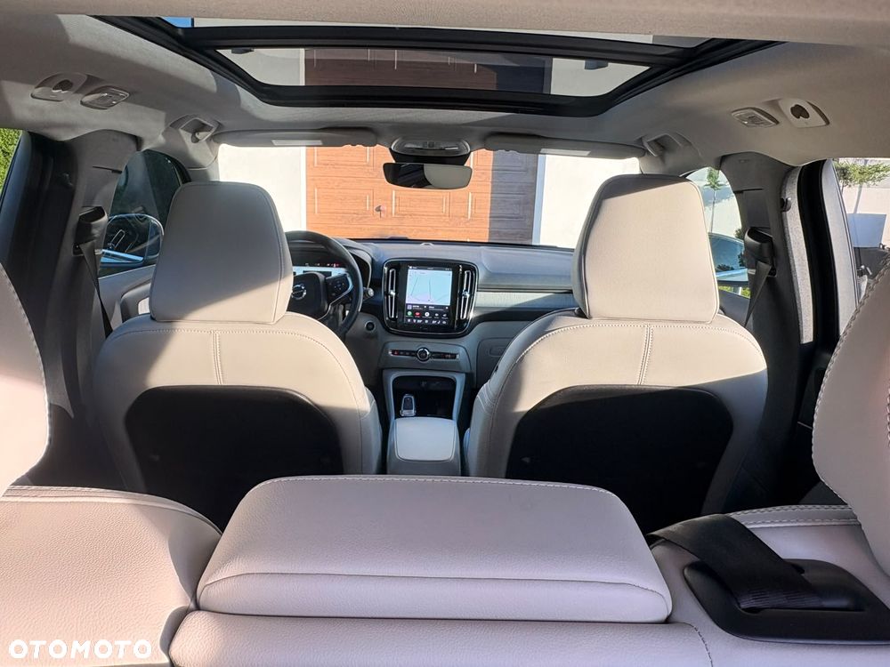 Volvo XC 40 - 20