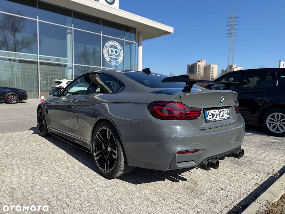 BMW M4 - 5