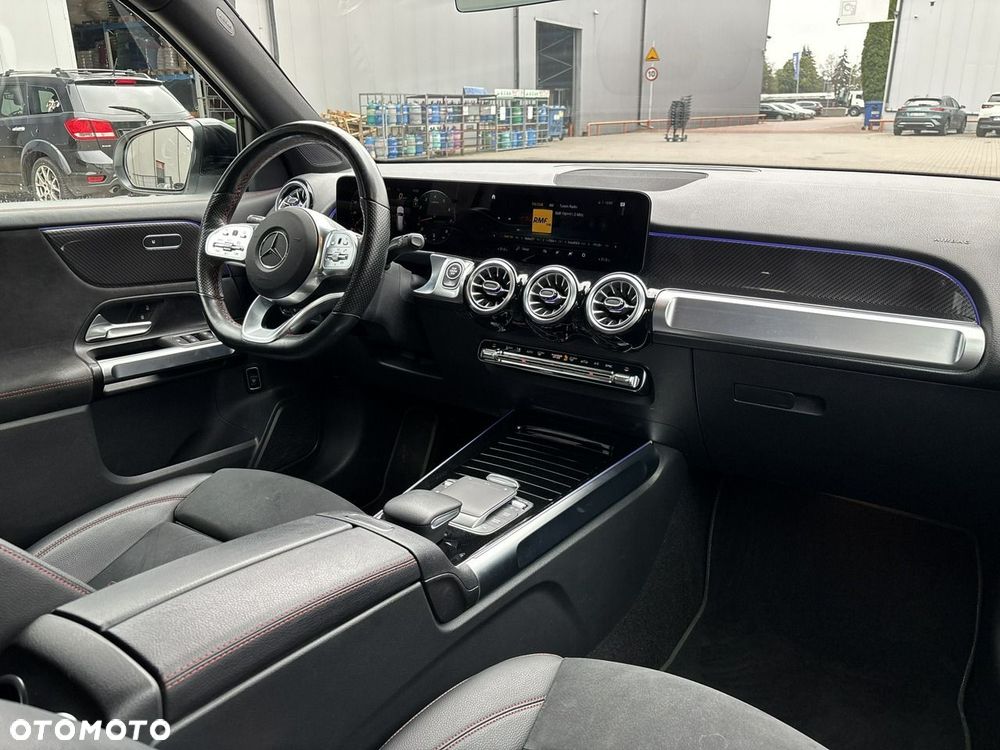 Mercedes-Benz GLB 200 7G-DCT - 14