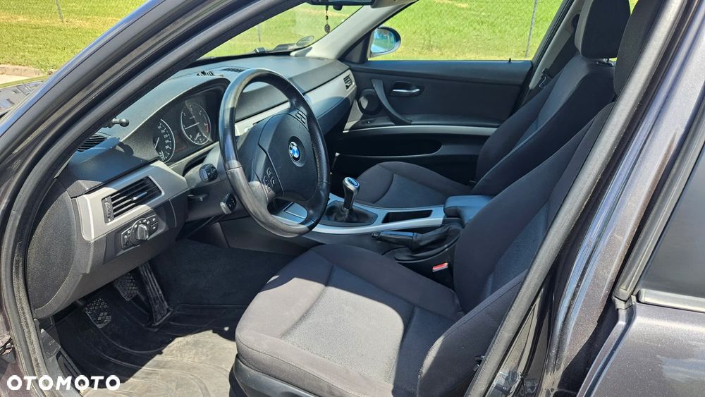BMW Seria 3 - 9