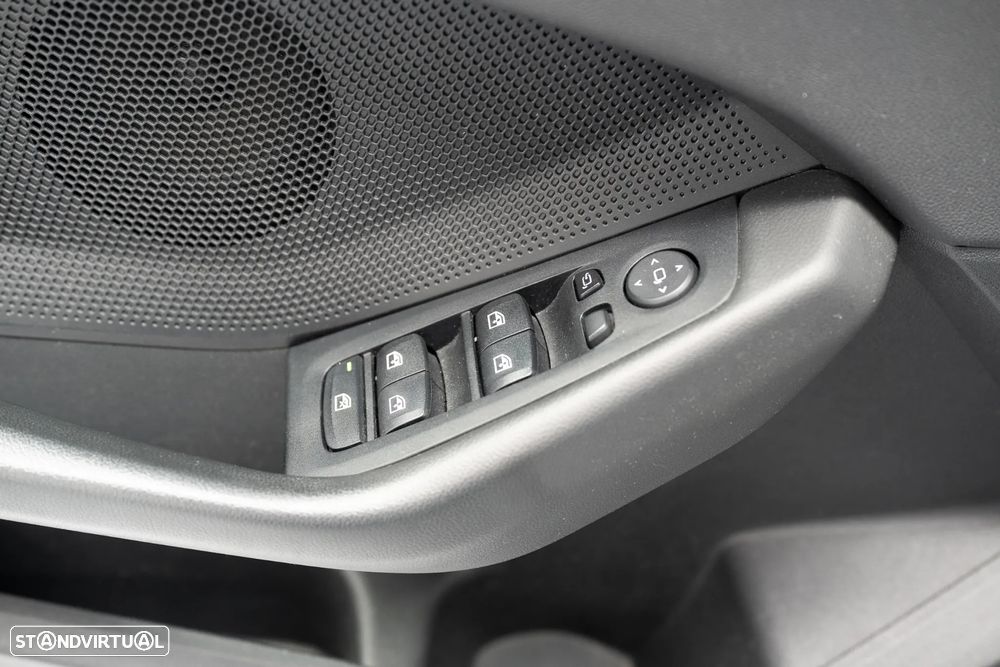 BMW 116 d Advantage - 24