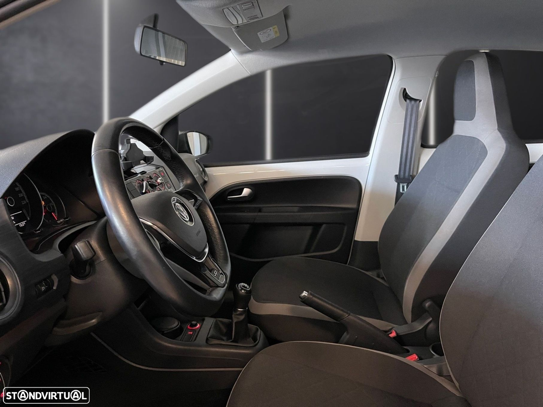 VW Up! - 5