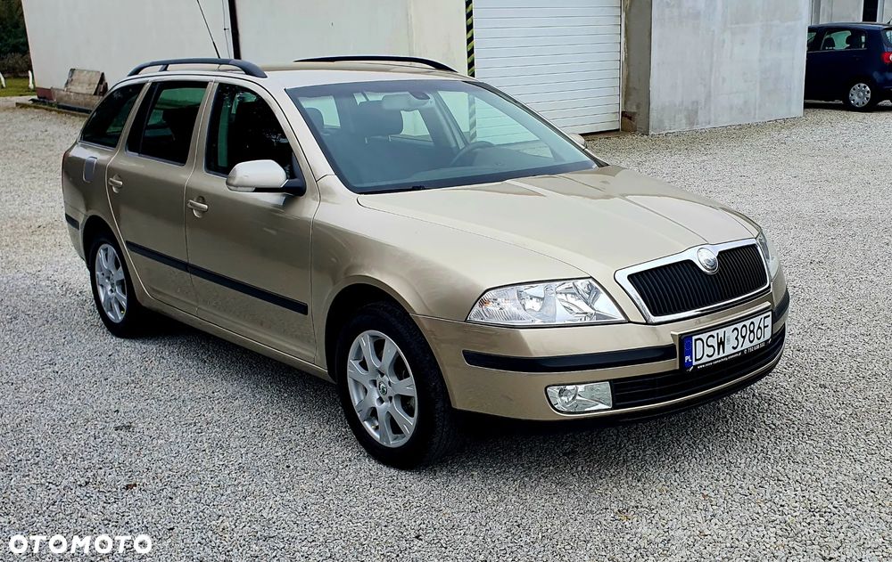 Skoda Octavia 2.0 FSI Automatik Elegance - 2