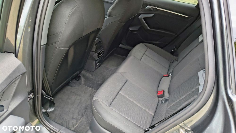 Audi A3 Sportback - 11