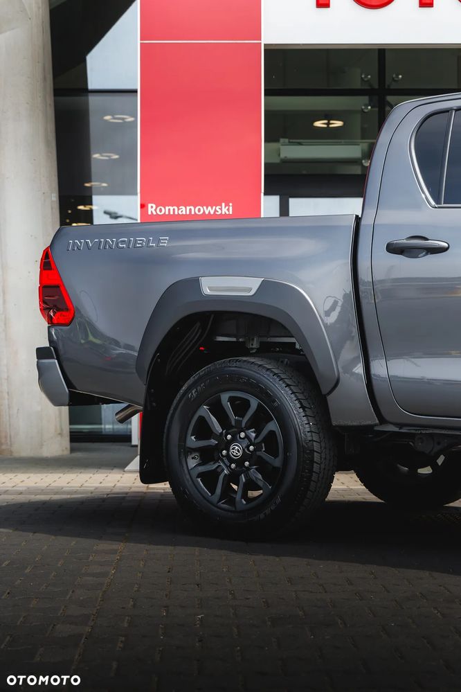 Toyota Hilux 2.8 D-4D Double Cab Invincible 4x4 - 3
