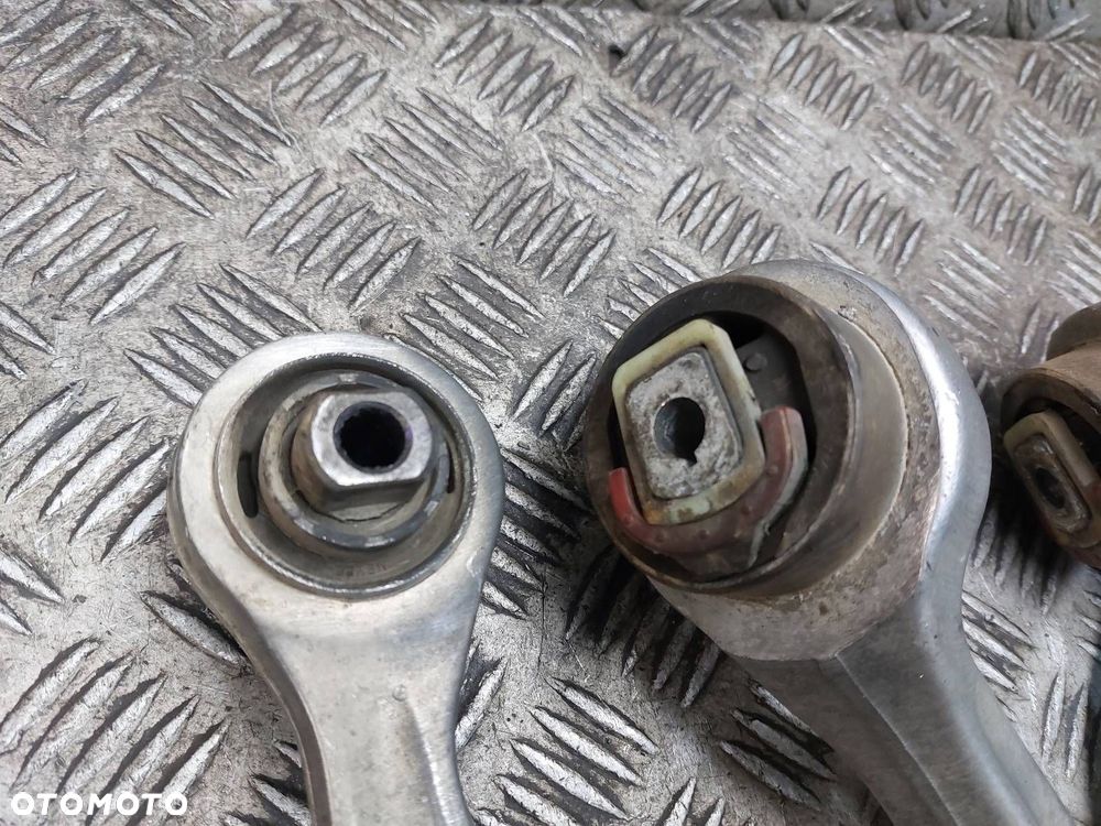 WAHACZE PRZÓD KOMPLET AUDI A4 B5 FL - 6