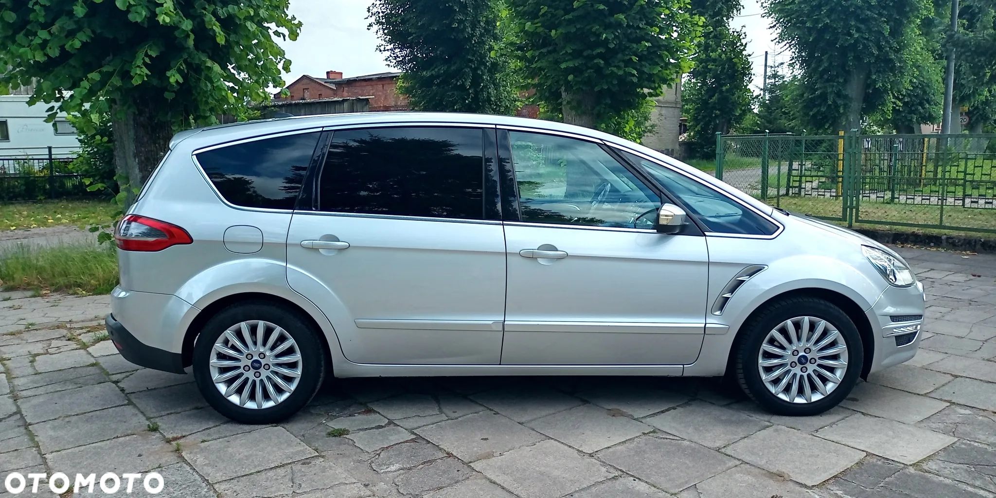 Ford S-Max - 9