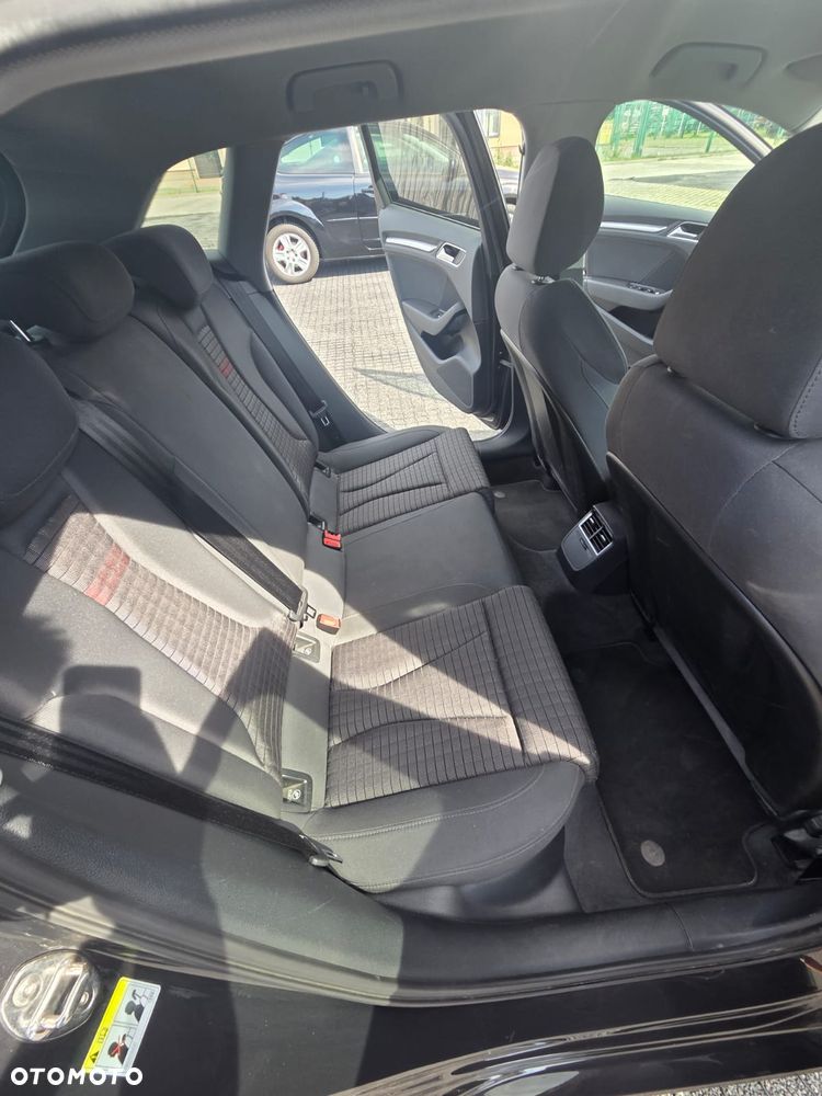 Audi A3 Sportback 2.0 TDI quattro S tronic sport - 11