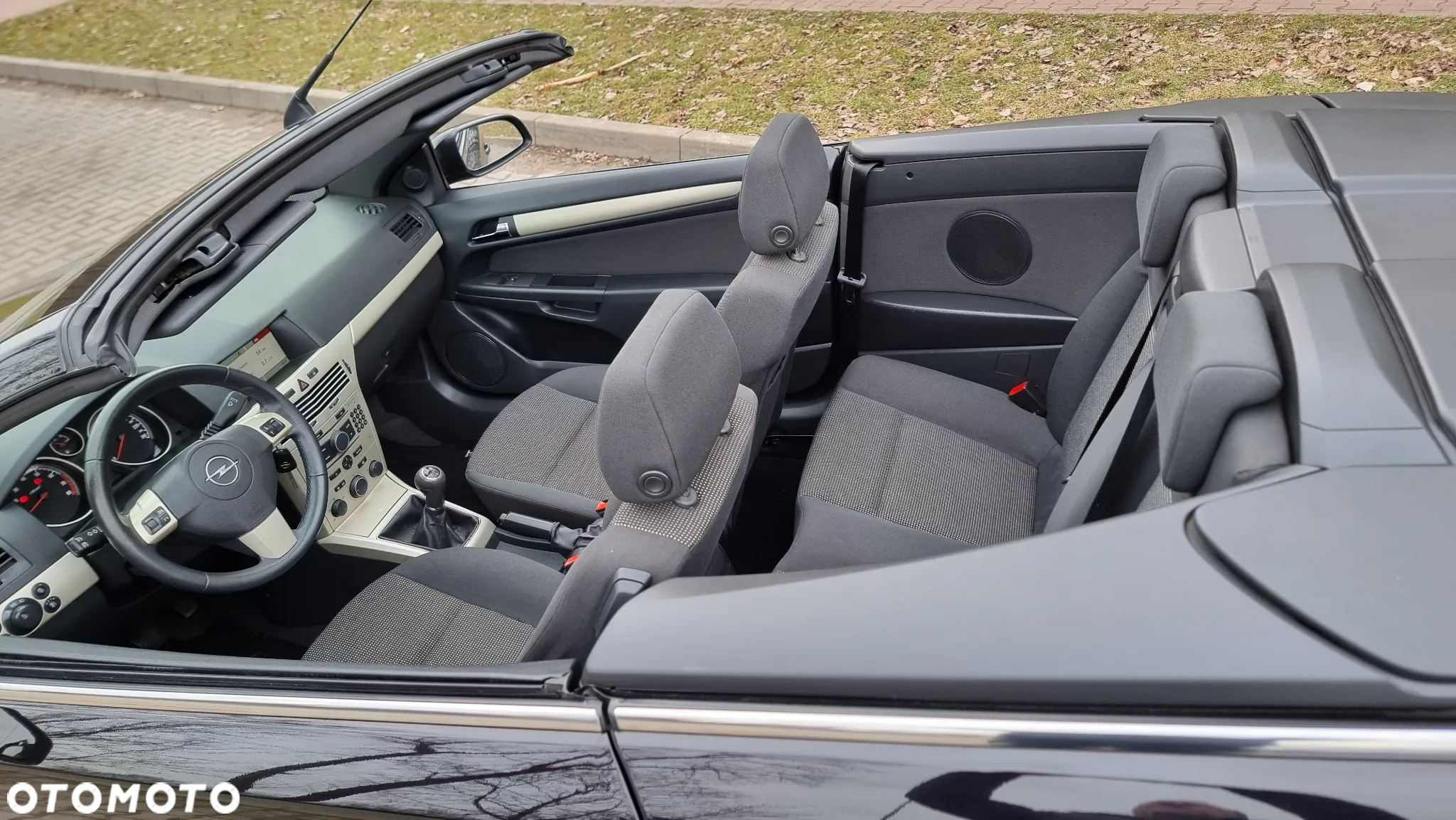 Opel Astra Twin Top 1.6 Edition - 19