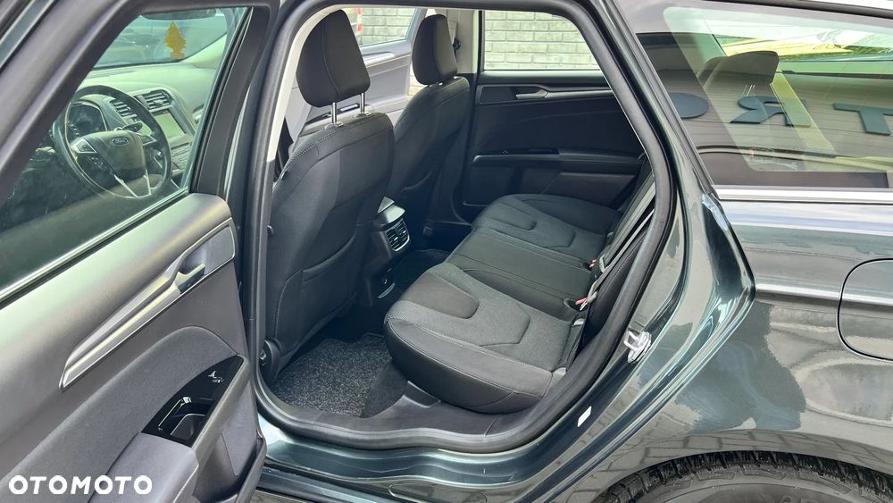 Ford Mondeo 2.0 TDCi Allrad Business Edition - 11
