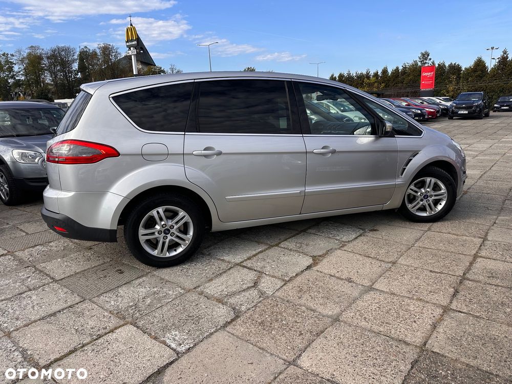 Ford S-Max - 27