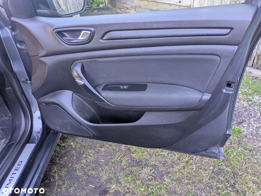 Renault Megane 1.3 TCe FAP Limited EDC - 23