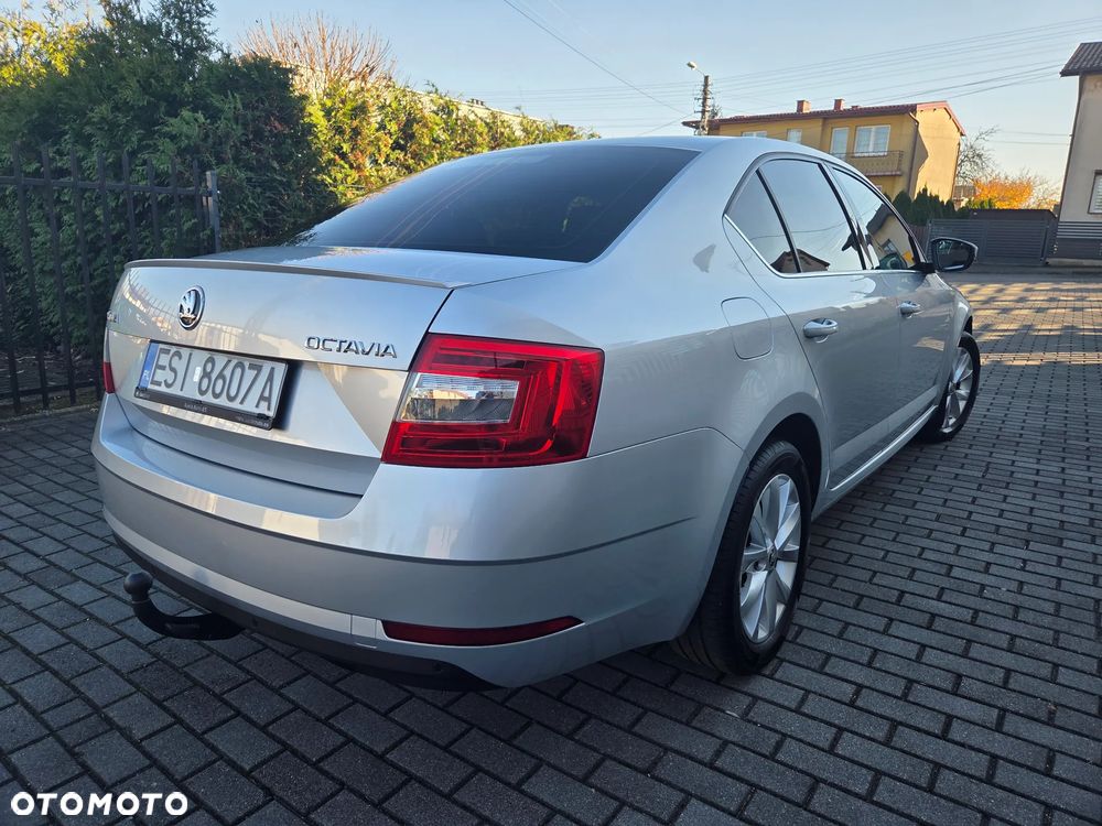 Skoda Octavia - 2