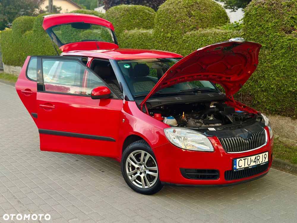 Skoda Fabia 1.2 HTP Ambiente - 11