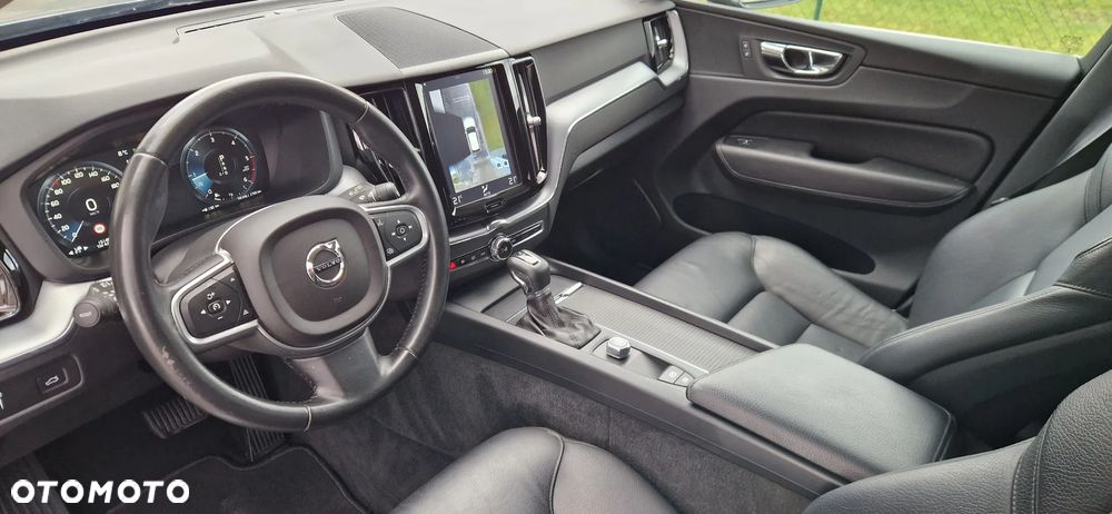Volvo XC 60 D4 Geartronic Momentum Pro - 14